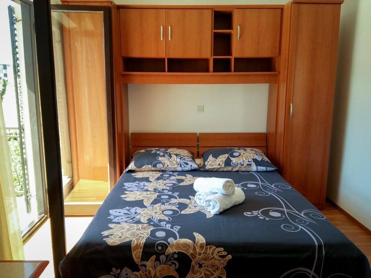 Apartmani Jović Makarska Zewnętrze zdjęcie